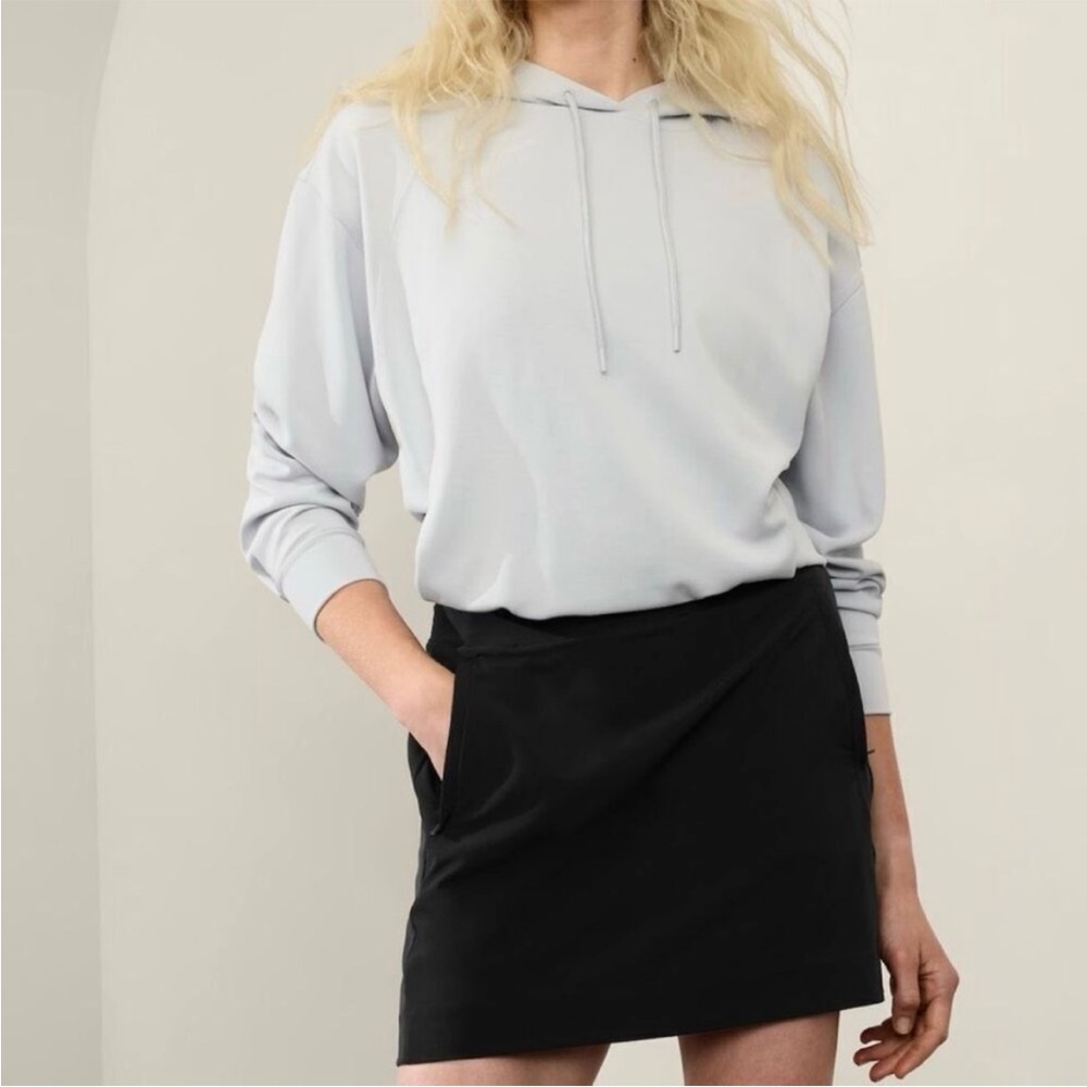 Athleta Brooklyn Skort Black Jupe Short Skirt size 2